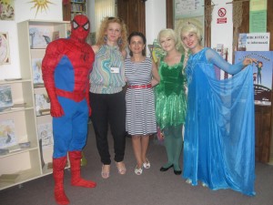petrecere-Disney-la-biblioteca01