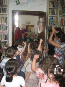 petrecere-Disney-la-biblioteca06